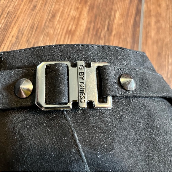 G by Guess booties. Zip up back. Size 6M. - Picture 8 of 11